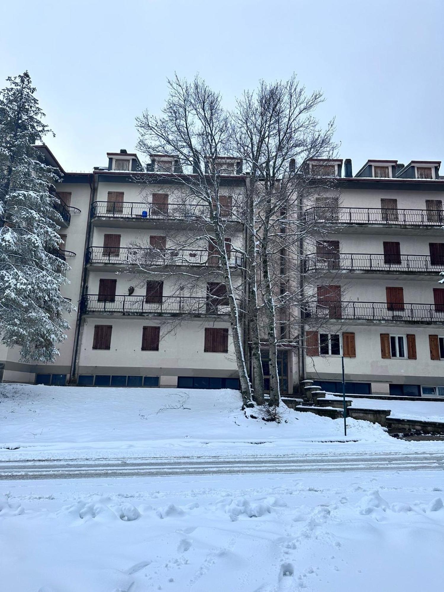 Residence Altair Via Roma 13 Ovindoli Kültér fotó